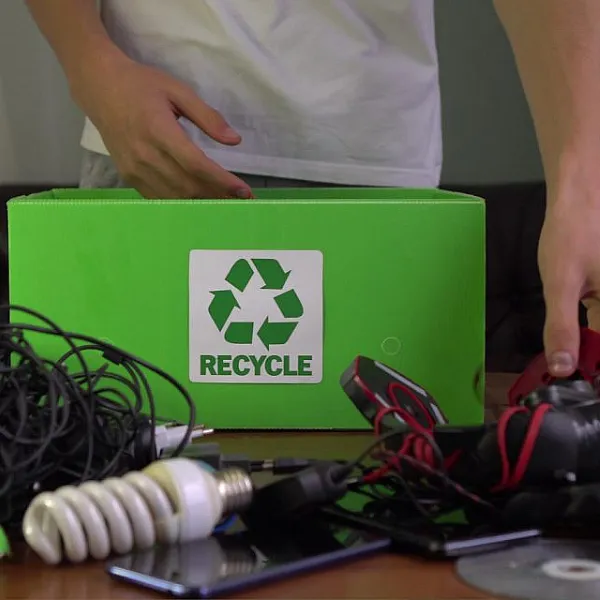 E-waste Removal & Disposal Service Dubai